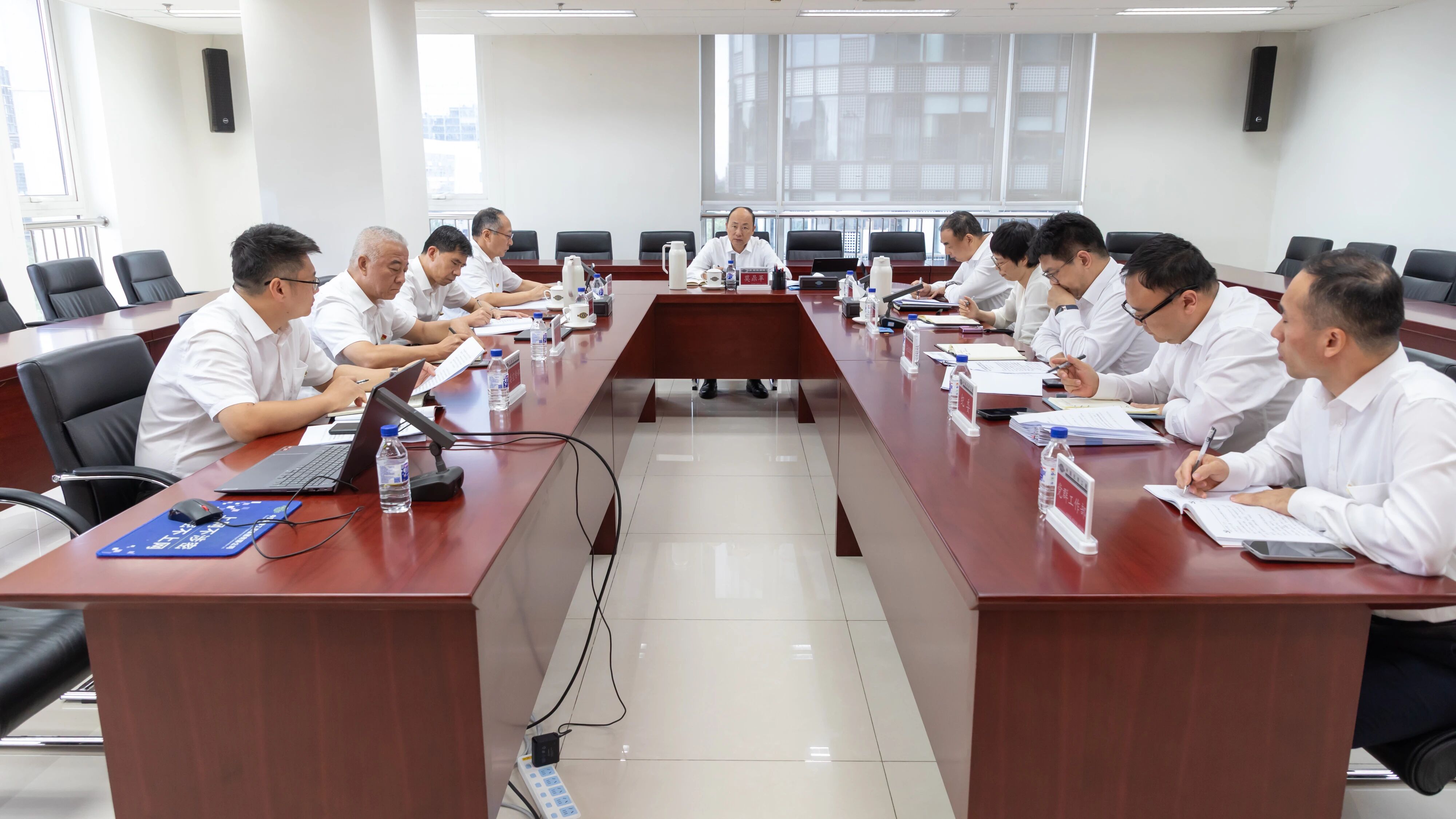 1758263202371775.jpg 1758263202371775.jpg